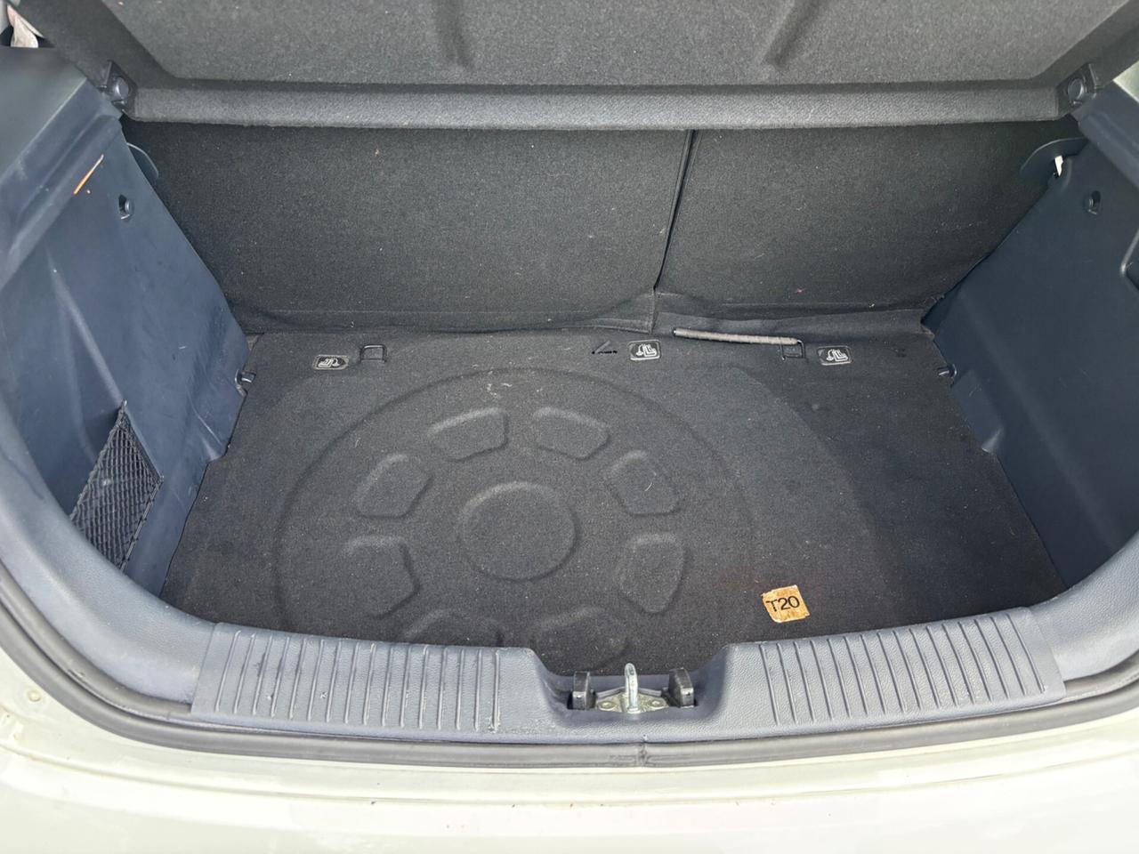 Kia Rio 1.1 CRDi 5p. Cool OK NEOPATENTATI