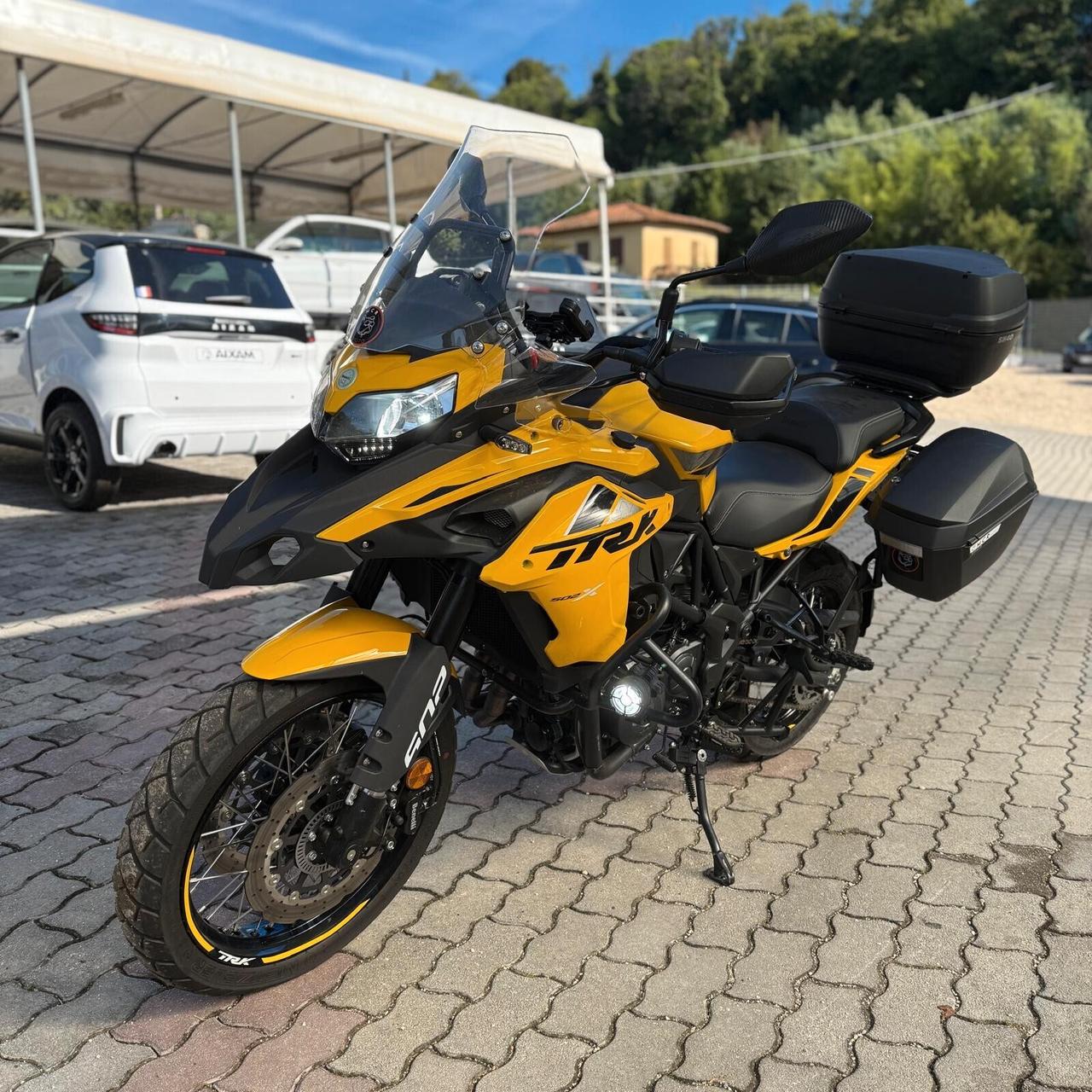 Benelli TRK 502 X