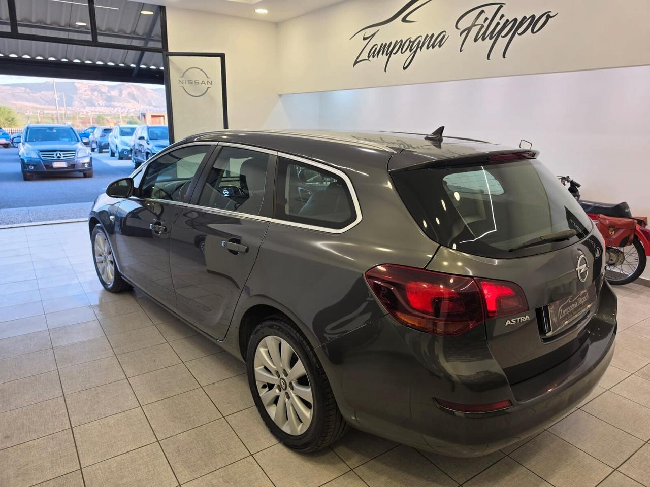 Opel Astra 1.7 CDTI 125CV Sports Tourer Cosmo