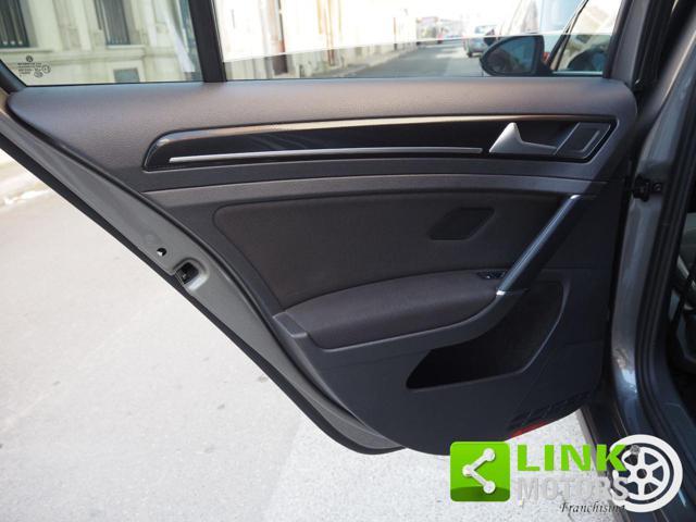 VOLKSWAGEN Golf 2.0 TDI DSG 5p. Highline BlueMotion