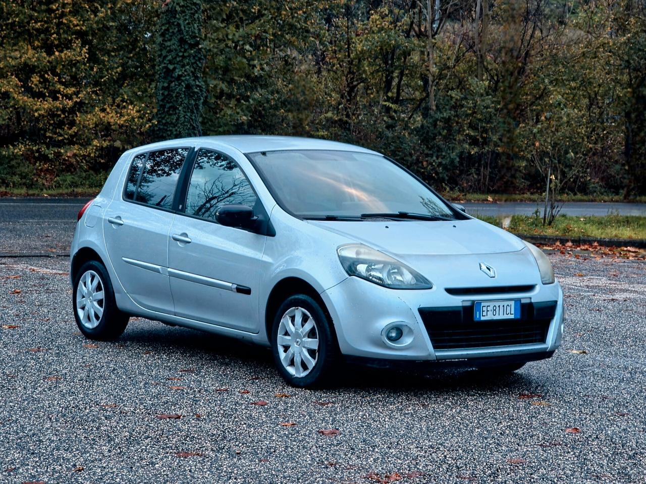 Renault Clio 1.2 16V 5 porte Luxe 2010-E4 Manuale NEO
