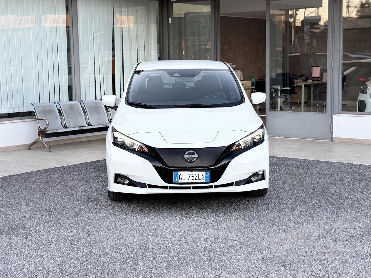 Nissan Leaf 40kWh 122CV E6 - 2022