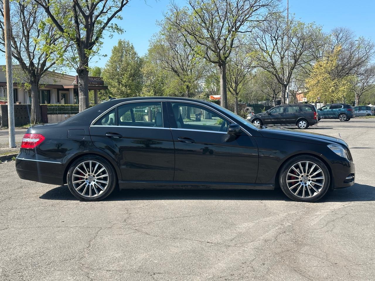 Mercedes-benz E 350 CDI BlueEFFICIENCY 4Matic Elegance