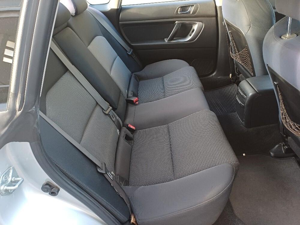 Subaru Legacy 2.0 16V GX Gpl