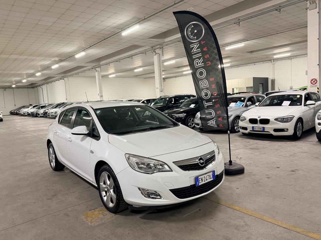 Opel Astra 1.4 100CV 5 porte Elective