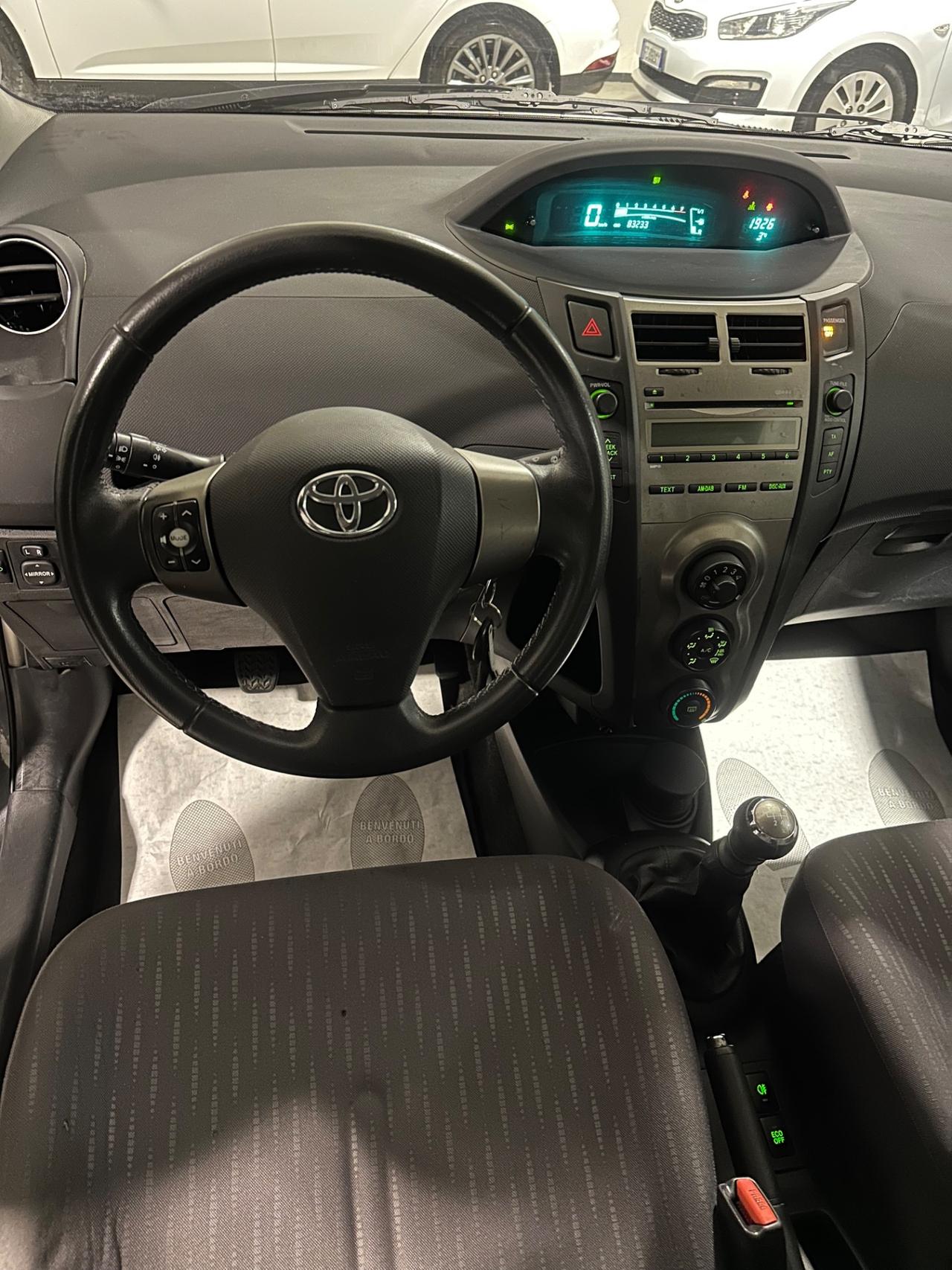 Toyota Yaris 1.3 5 porte Sol