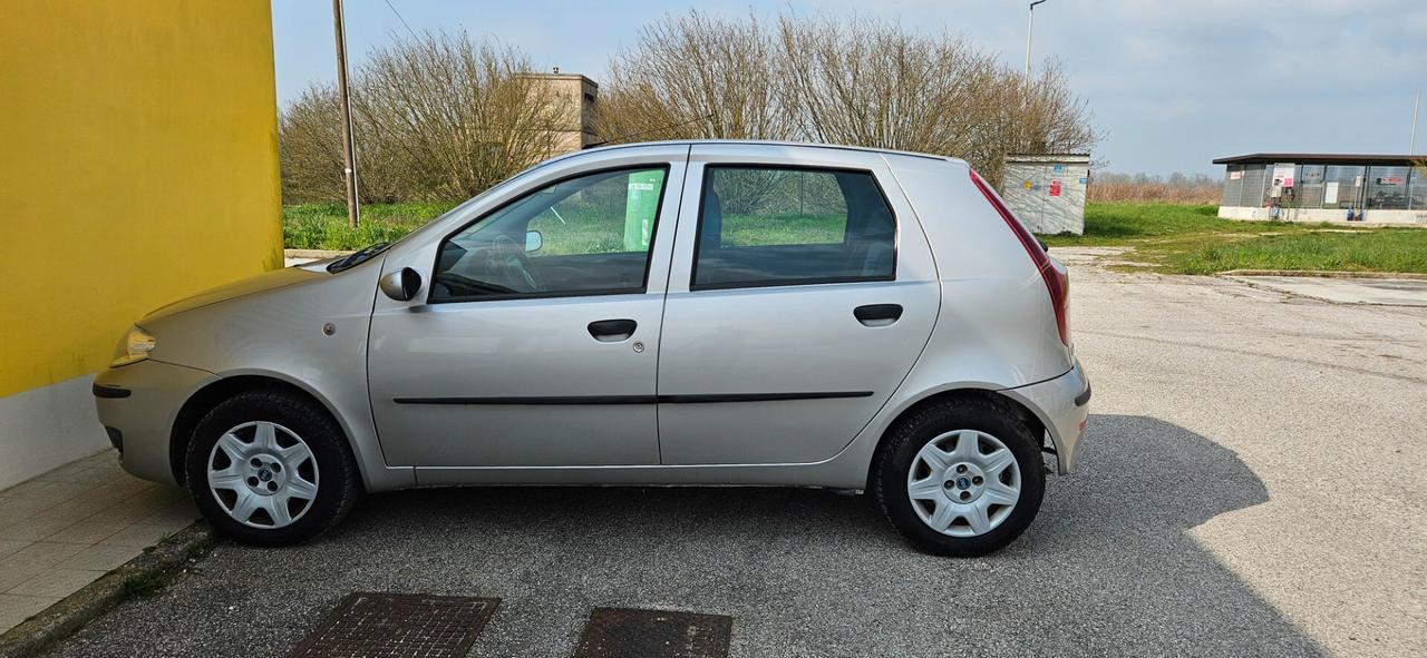 Fiat Punto 1.2i cat 5 porte EL