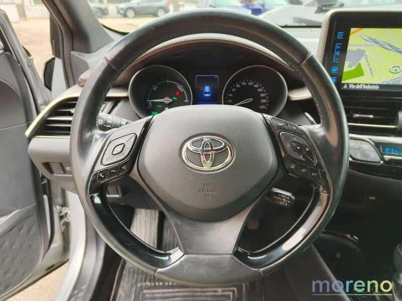 Toyota C-HR 1.8 Hybrid Lounge ECVT 2WD