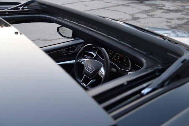 AUDI RS6 Avant 4.0 TFSI V8 quattro tiptronic