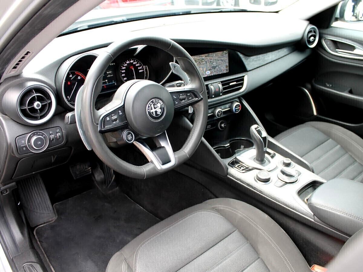 Alfa Romeo Giulia 2.2 Turbodiesel 160 CV AT8 Business