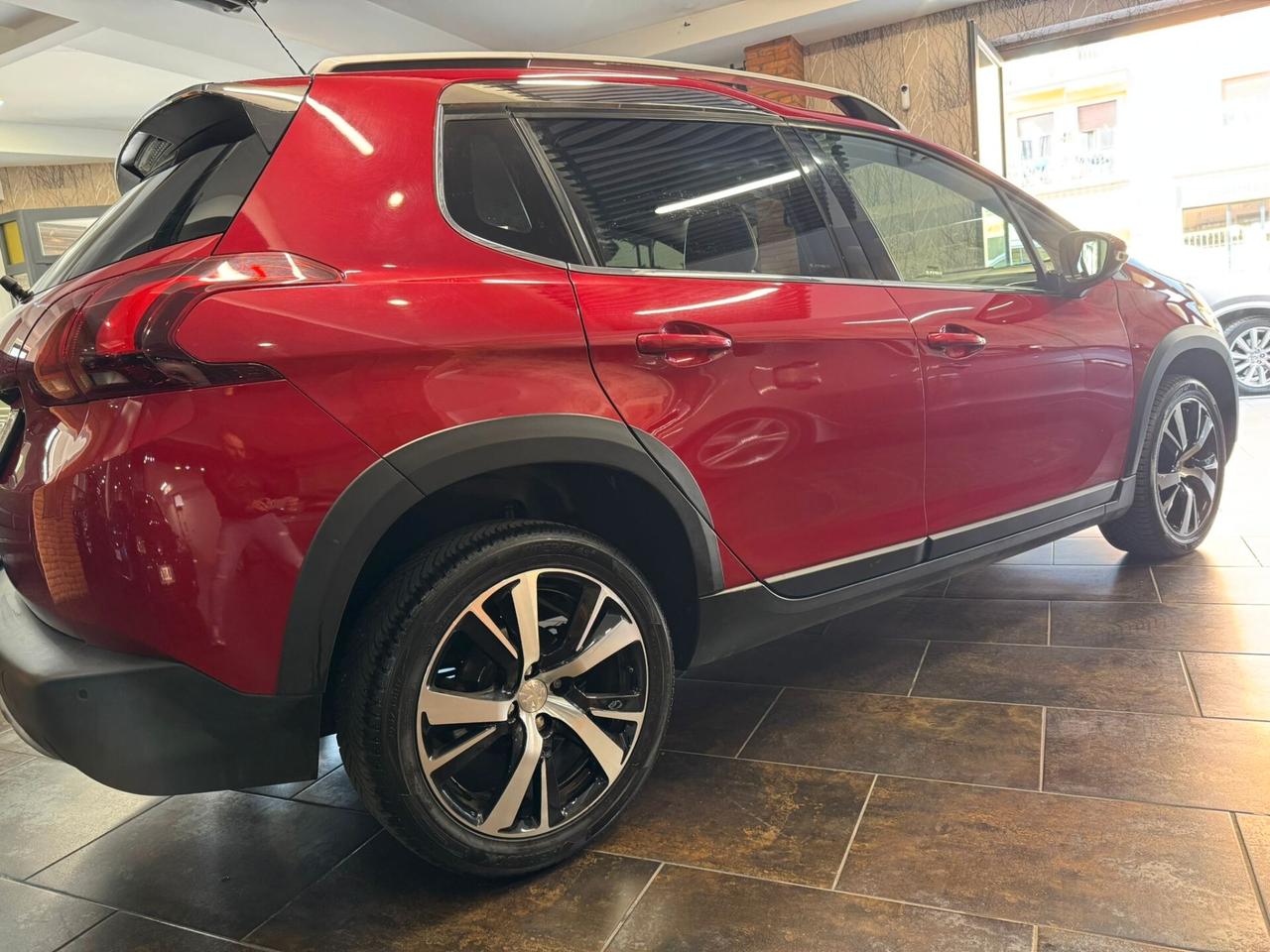 Peugeot 2008 PureTech Turbo 110 EAT6 S&S Allure