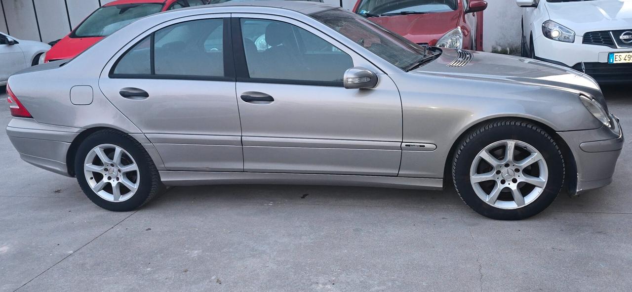Mercedes-benz C 220 CDI cat Elegance.automatica