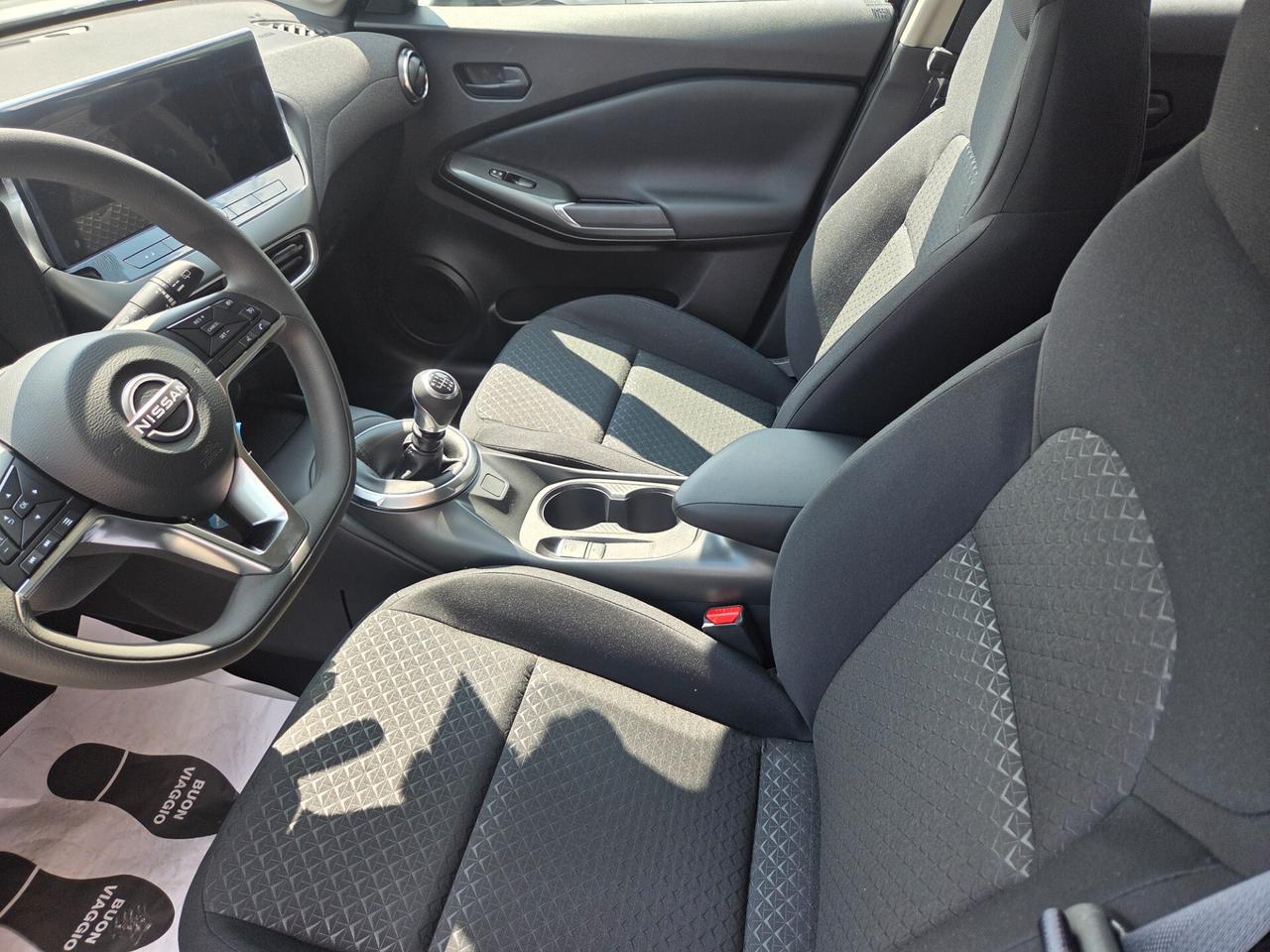 Nissan Juke 1.0 DIG-T 114 CV Acenta Nuova da immatricolare Nessun obbligo finanziario