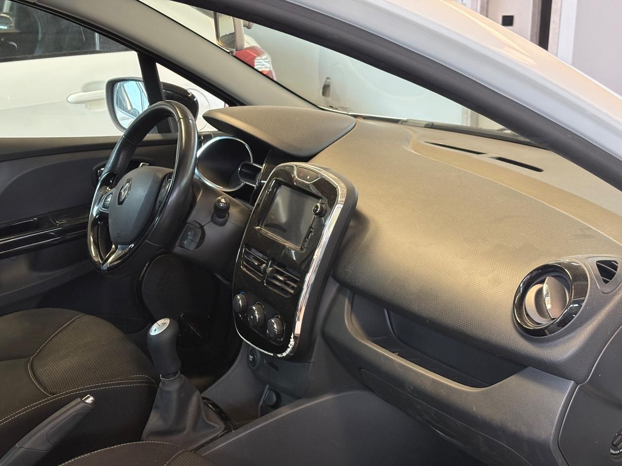 Renault Clio 1.2 75CV 5 porte Live