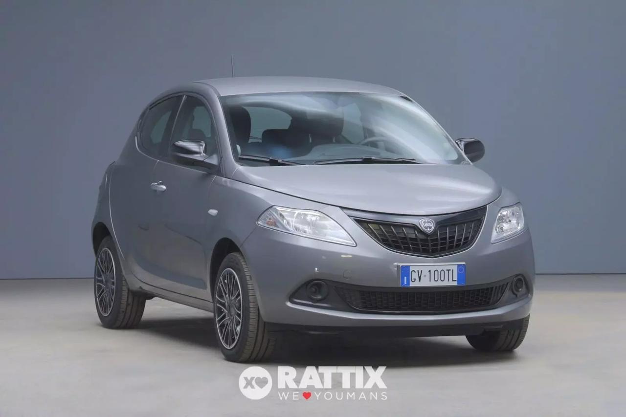 Lancia Ypsilon 1.0 Firefly Hybrid 70CV Silver 5p.ti