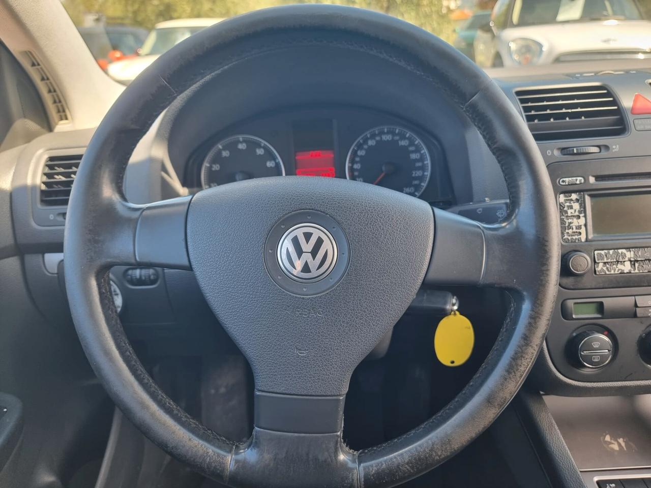 Volkswagen Golf 1.6 16V FSI 5p. Comfortline