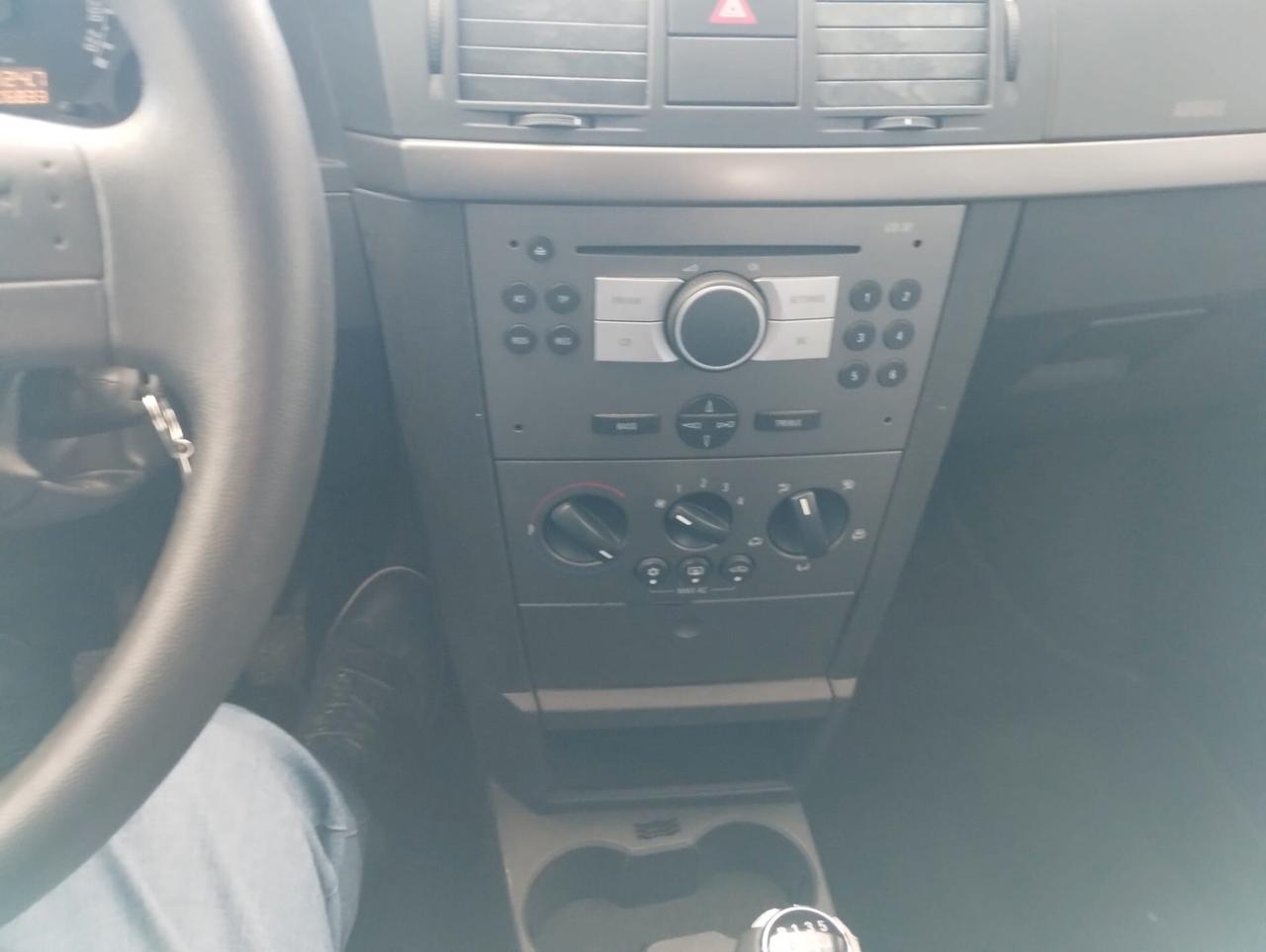 Opel Meriva 1.4 16V Cosmo KM 106.000