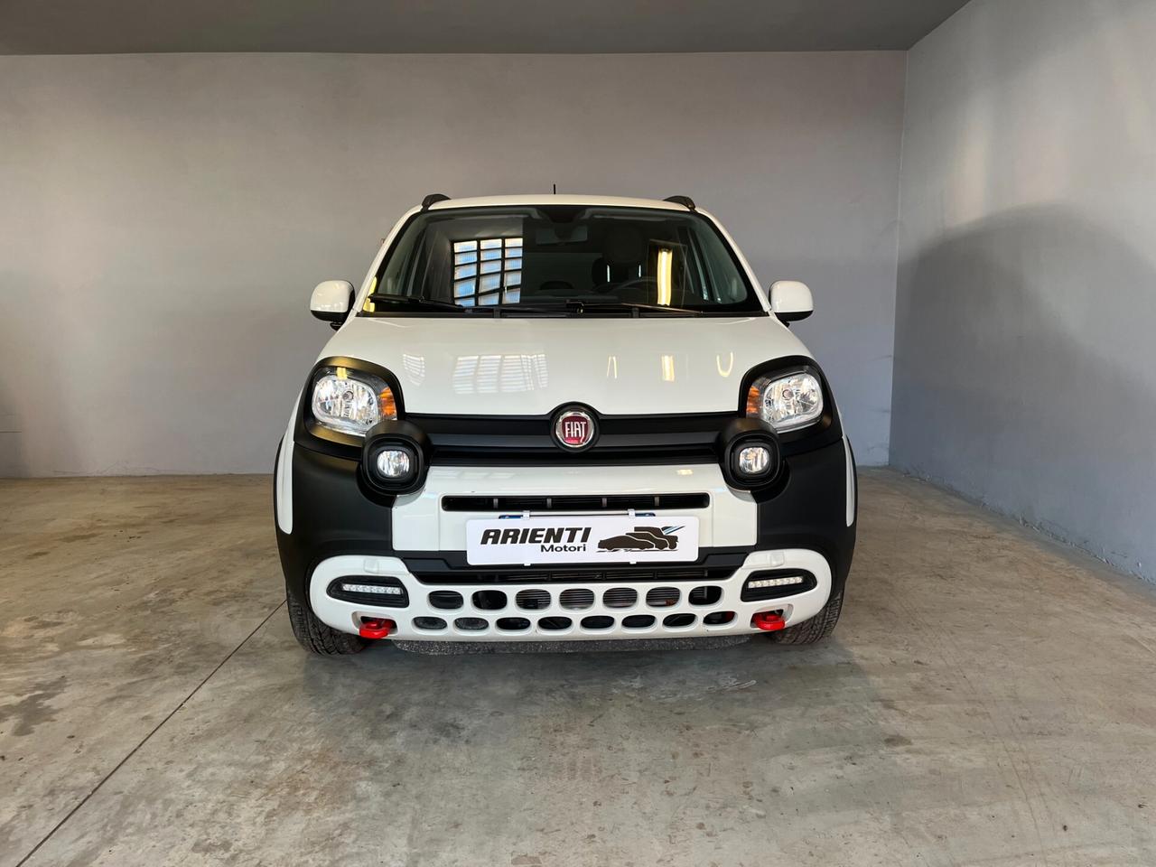 Fiat Panda 1.0 HYBRID 70cv CROSS - PREZZO REALE