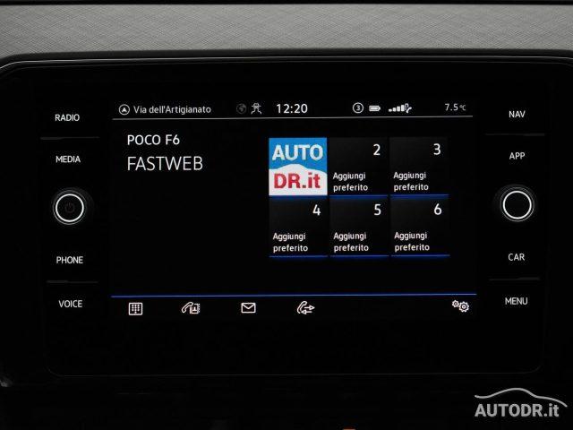 VOLKSWAGEN Passat Variant 2.0 TDI EVO DSG Business Fari LED, Navi, Ambient