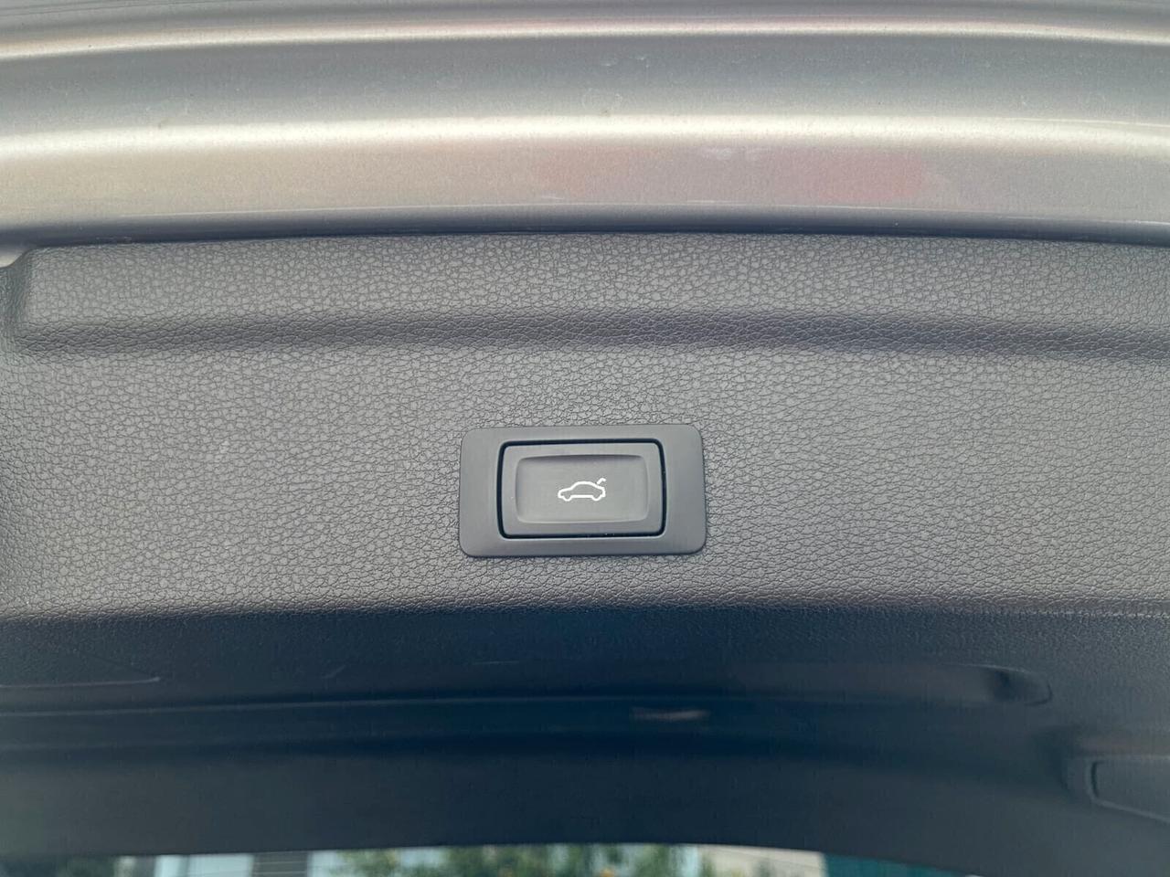 Audi Q3 SPB 35 TDI quattro edition