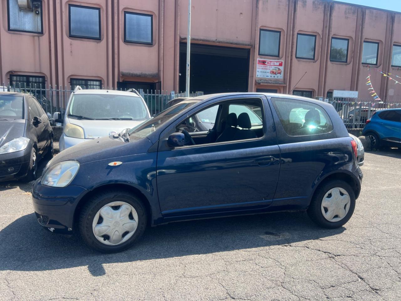 Toyota Yaris 1.0i 16V cat 3 porte Sol Blue