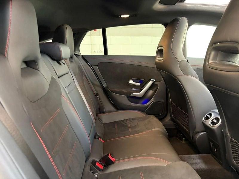 Mercedes-Benz CLA CLA 200 d AMG Line Premium Plus