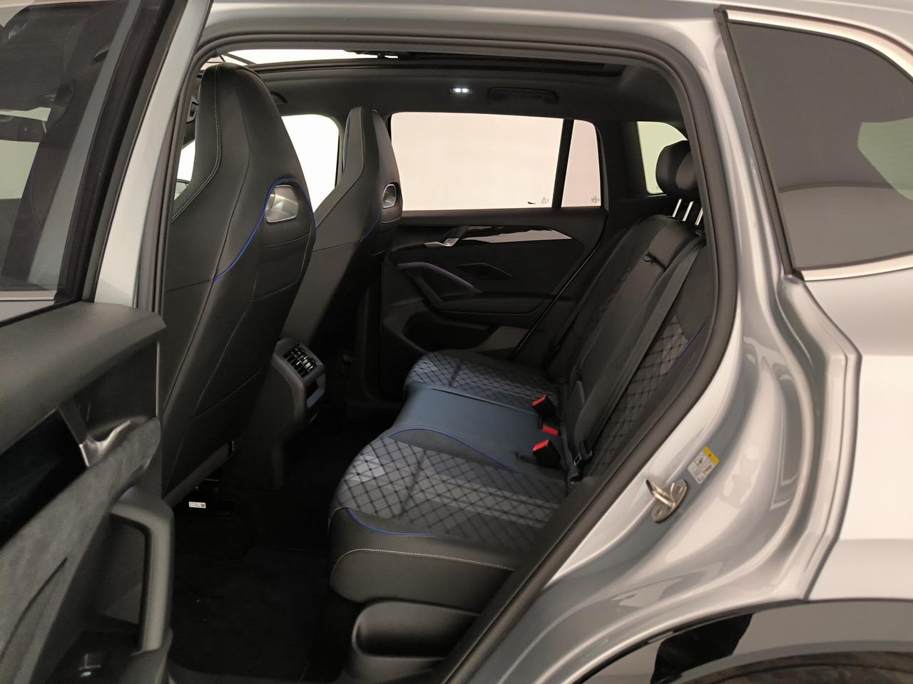 Volkswagen Tiguan 2.0 tdi r-line plus 150cv dsg