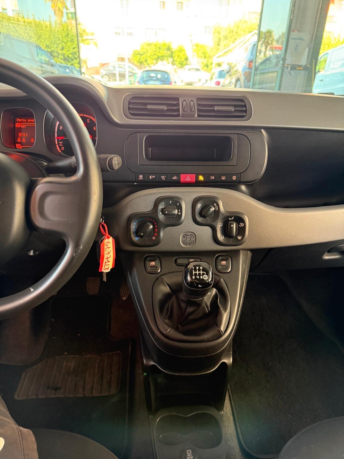 Fiat Panda 1.0 FireFly S&S Hybrid