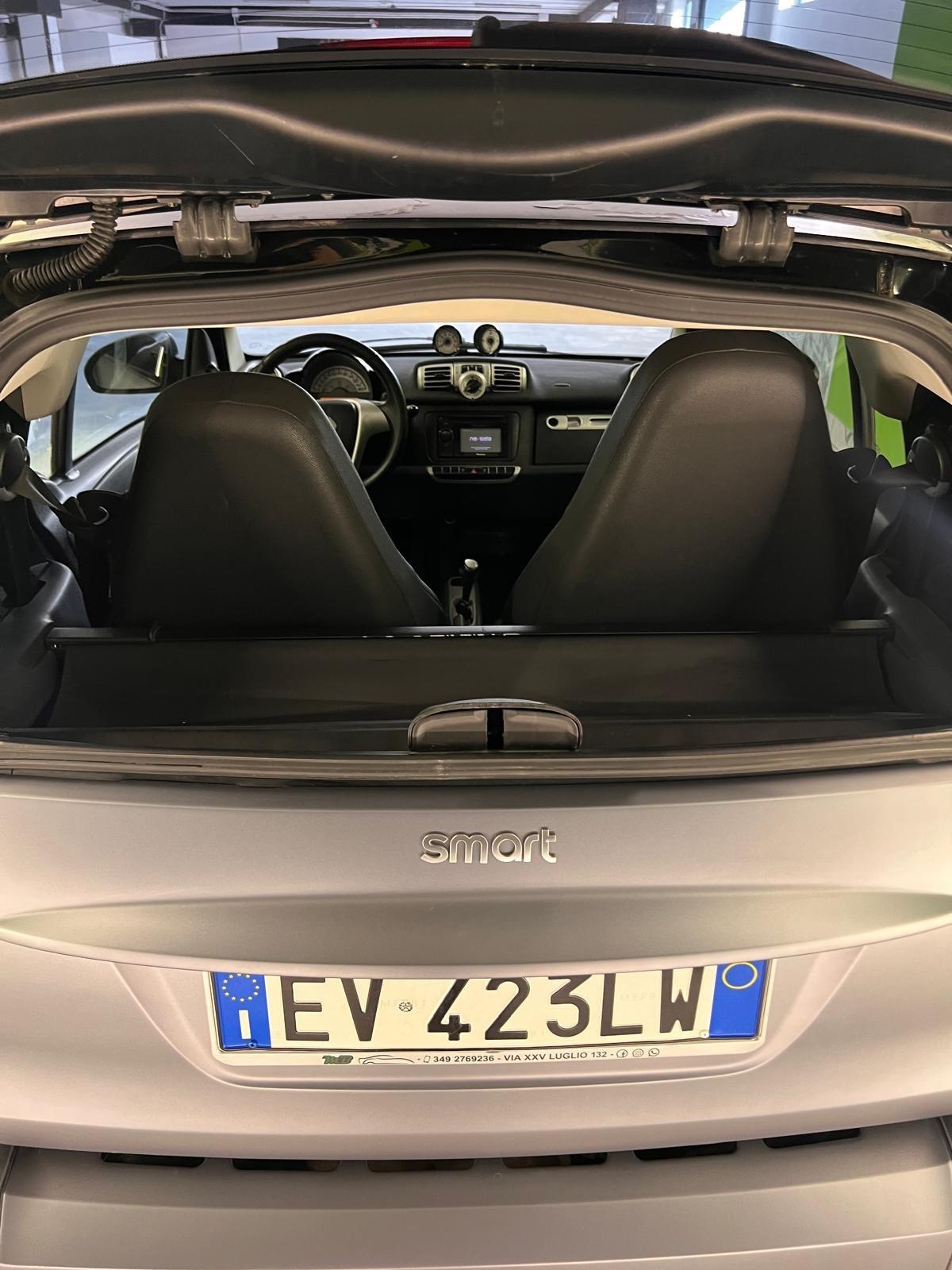 Smart ForTwo 1000 52 kW MHD coupé pure