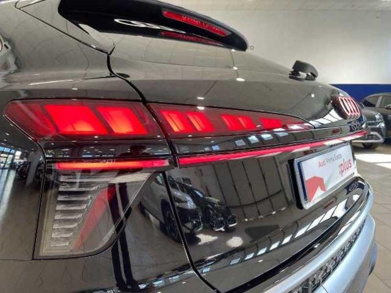 Audi Q3 Sportback Audi Sportback Business TFSI quattro 150 kW S tronic