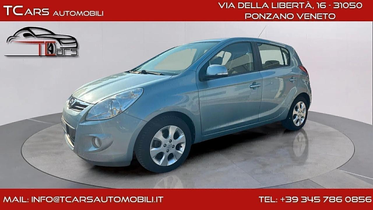 HYUNDAI i20 1.2 5 PORTE NEOPATENTATI