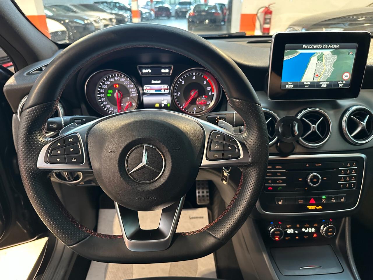 Mercedes-benz GLA 180 d Automatic Premium AMG - Harman Kardon Baule elettrico
