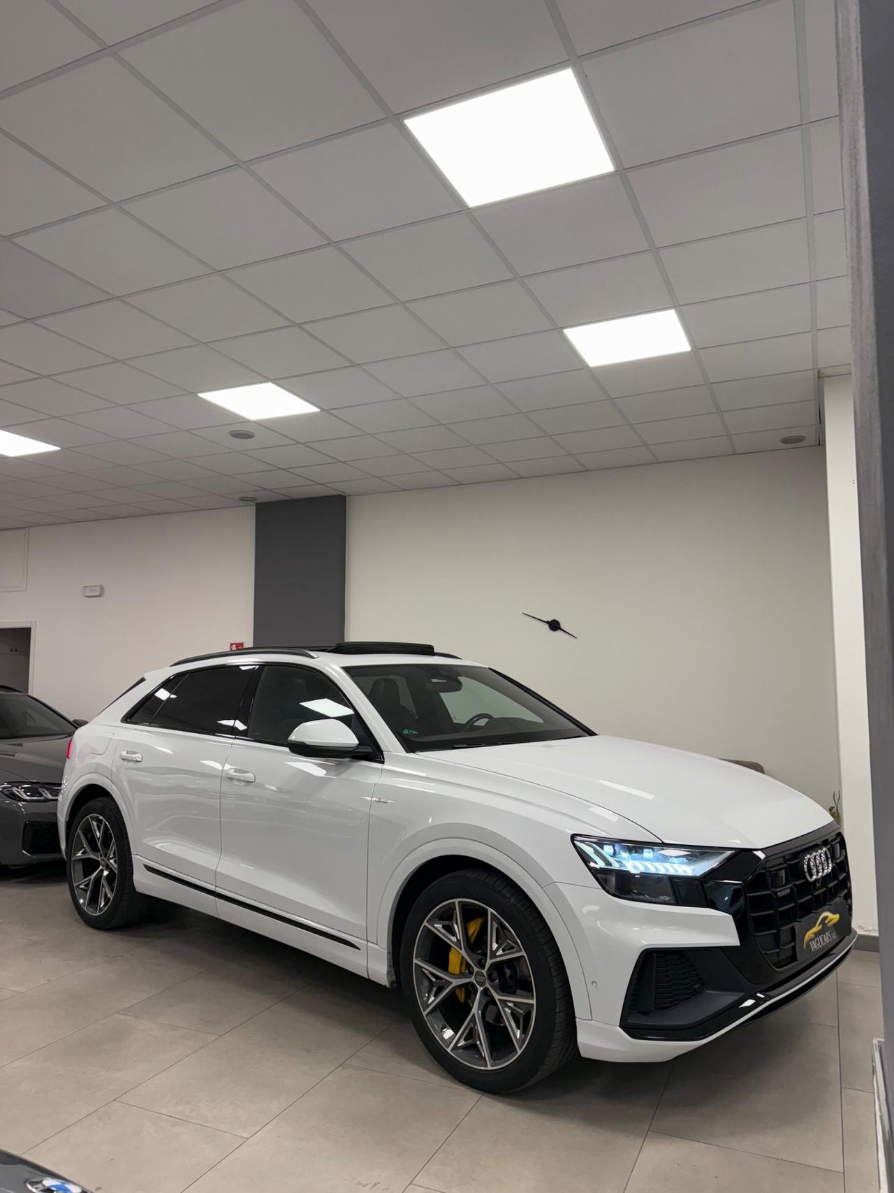 Audi Q8 50 TDI 286 CV quattro tiptronic Sport
