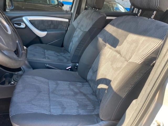 Dacia Logan MCV 1.6 90CV 5 posti Lauréate