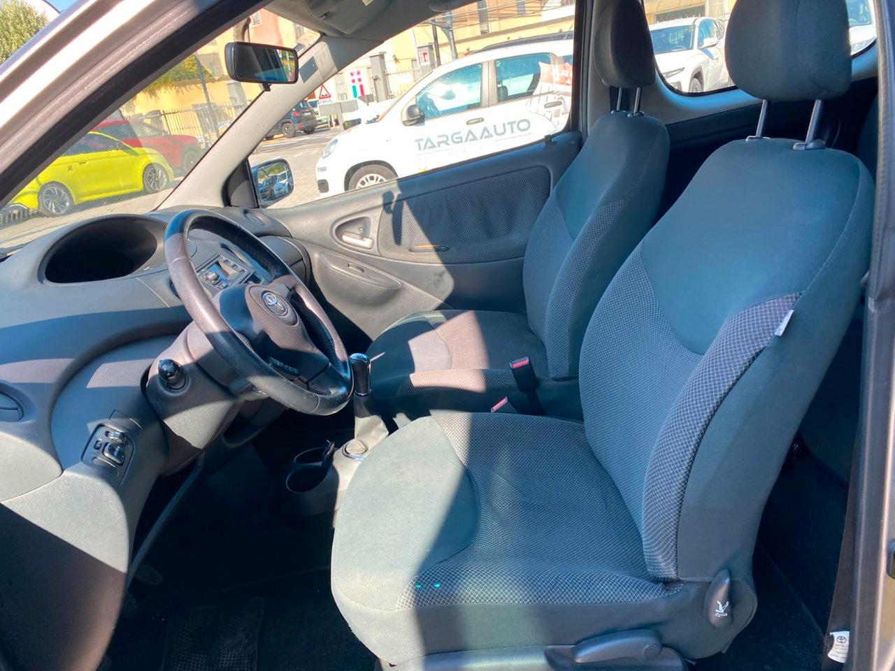 Toyota Yaris 3 Porte Yaris 3p 1.0 Sol