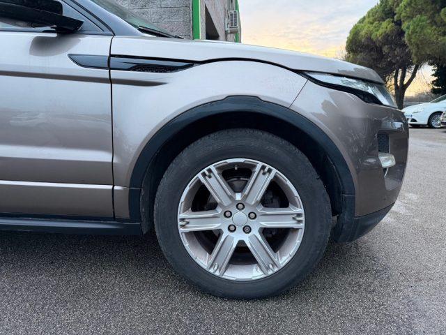 LAND ROVER Range Rover Evoque 2.2 TD4 5p. Dynamic