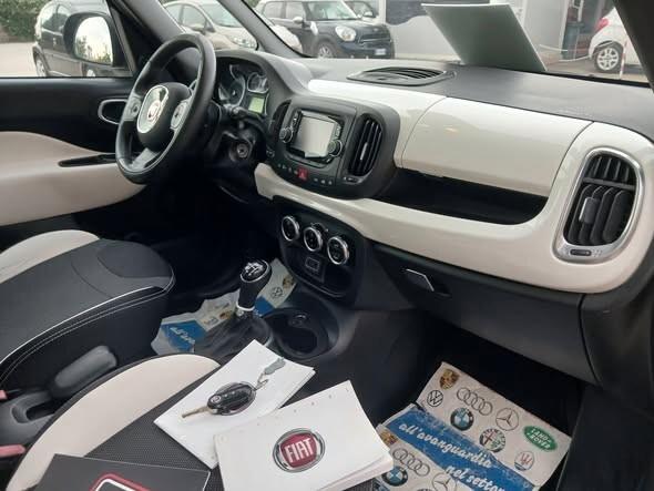 Fiat 500L 1.3 Multijet 95 CV Trekking tetto panoramico sensori automatica garanzia