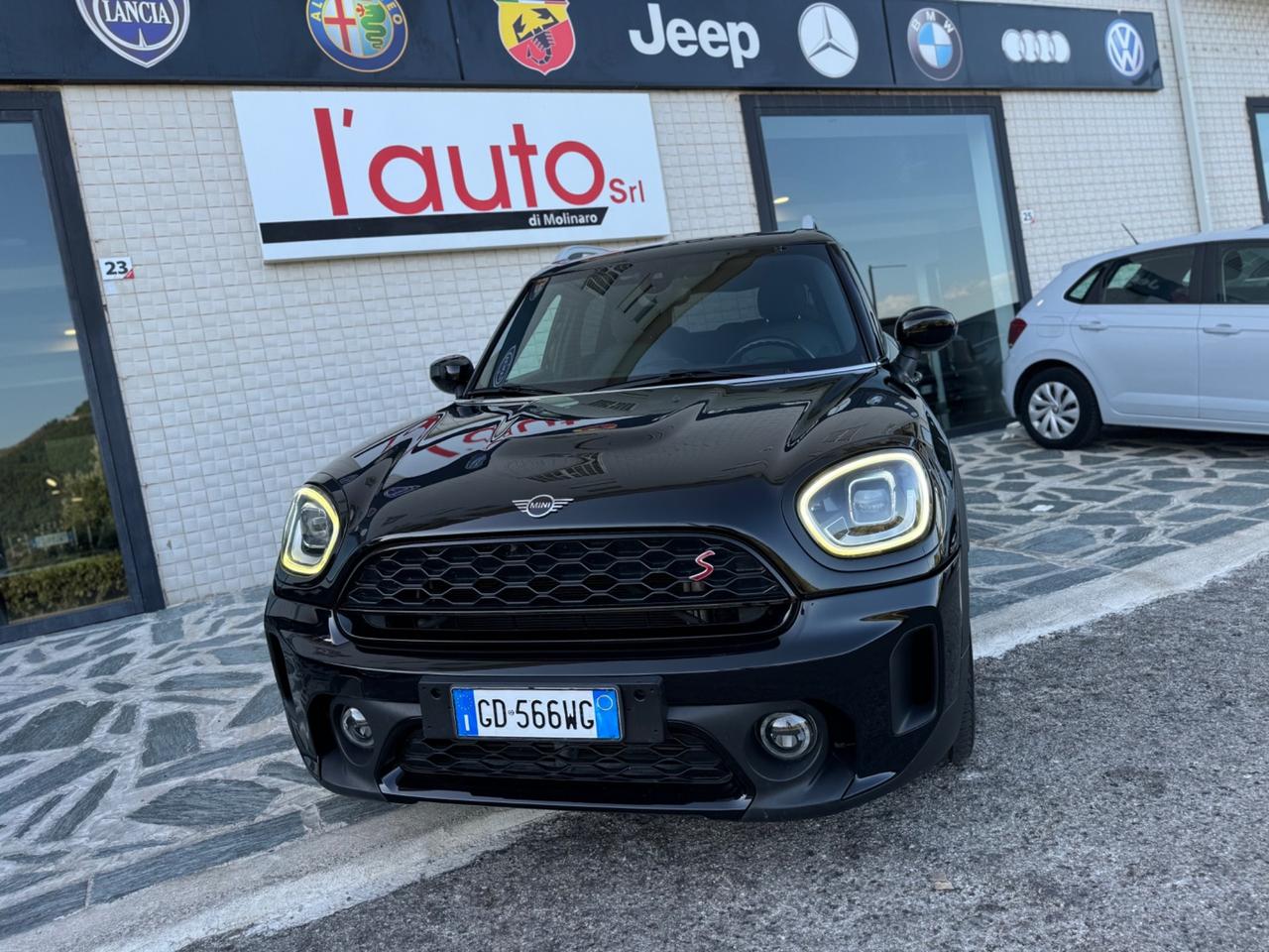 Mini Countryman SD 2.0 190cv CRONOLOGIA !