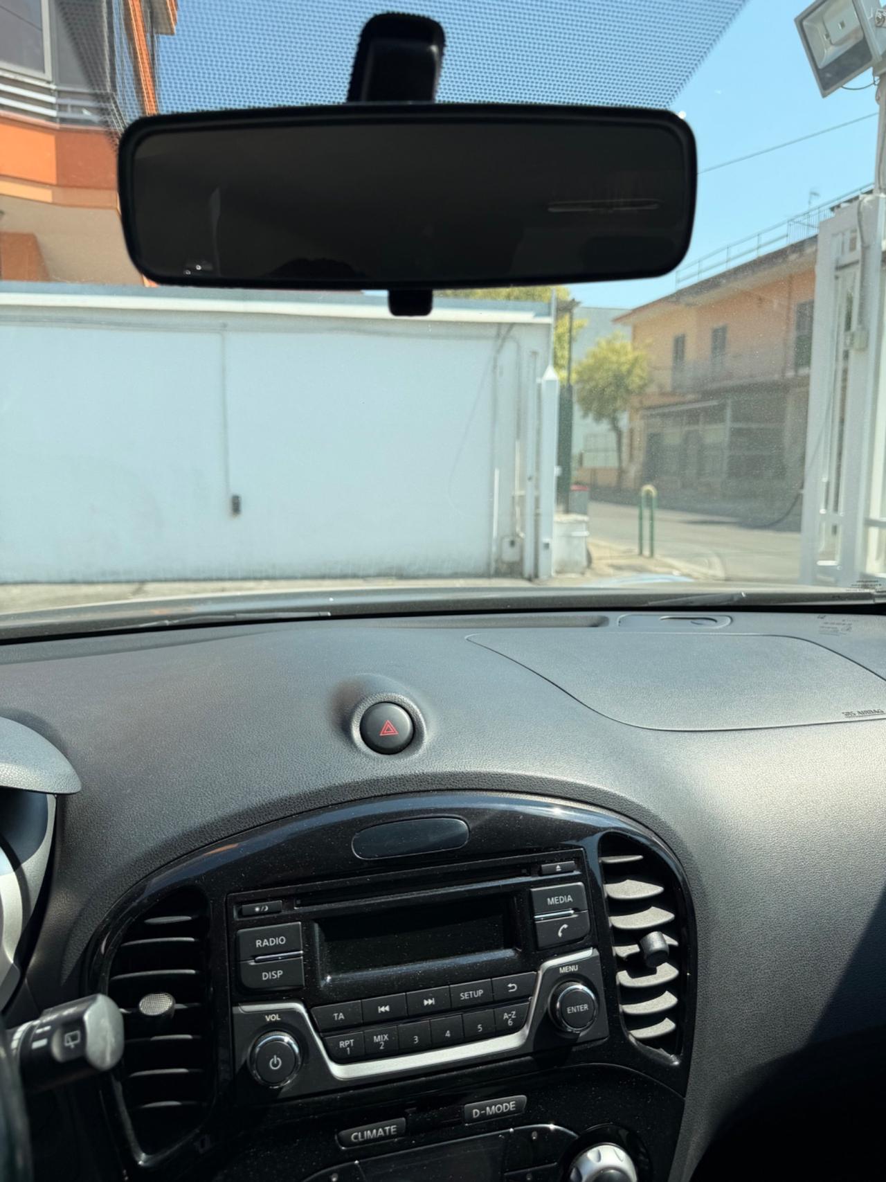 Nissan Juke 1.6 GPL Acenta