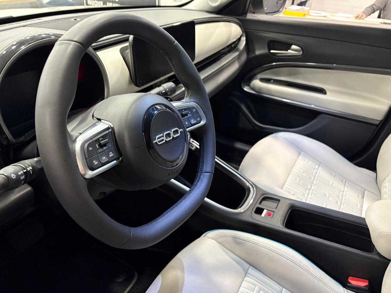 Fiat 600 1.2 hybrid La Prima 110cv auto