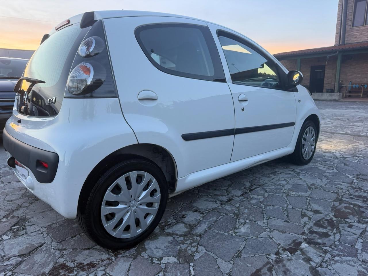 Citroen C1 1.0 5P Vanity Fair 10 Neopatentati