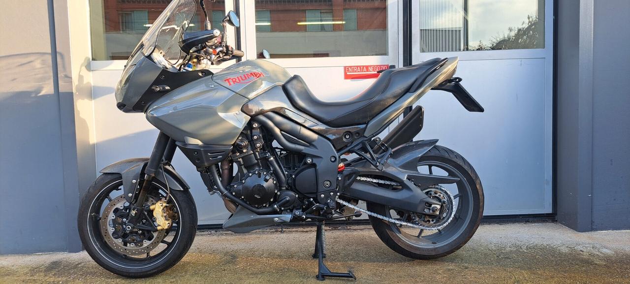 Triumph Tiger 1050