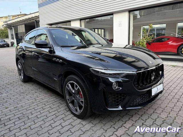 MASERATI Levante Gransport (reale)TELECAMERA CERCHI 20' IVA ESPOSTA