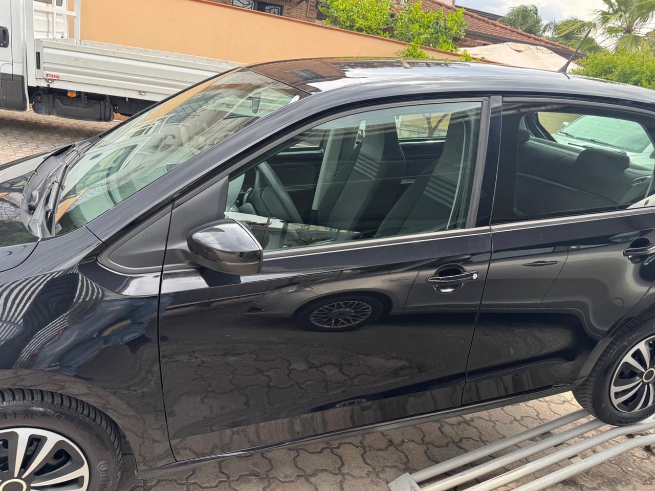 Volkswagen up! 1.0 5p. move