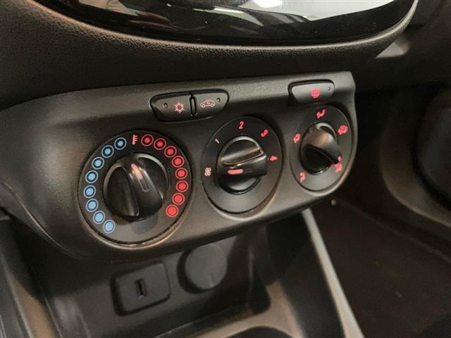 OPEL Corsa 5p 1.2 b-Color