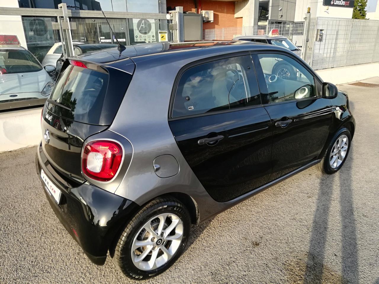 SMART - Forfour - 70 1.0 Youngster - NEOPATENTATI - FINANZIABILE