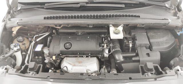 PEUGEOT 5008 1.6 VTi 120CV Tecno