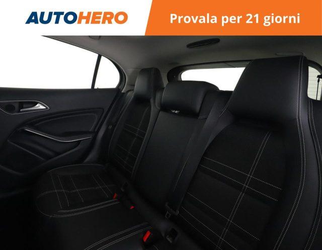 MERCEDES-BENZ GLA 200 CDI Sport