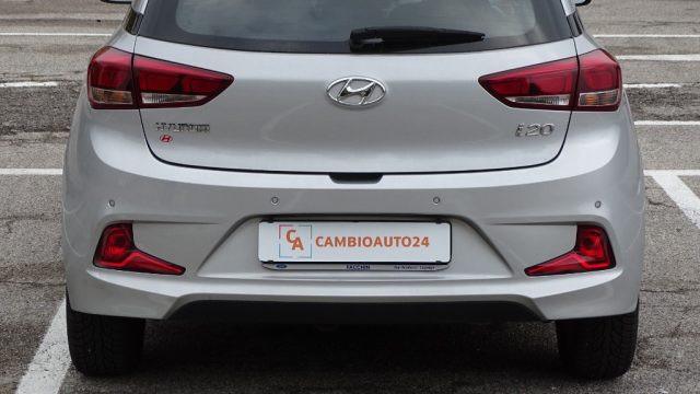 HYUNDAI i20 Coupé 1.2 84 cv, 3p, "Sport", Garanzia...