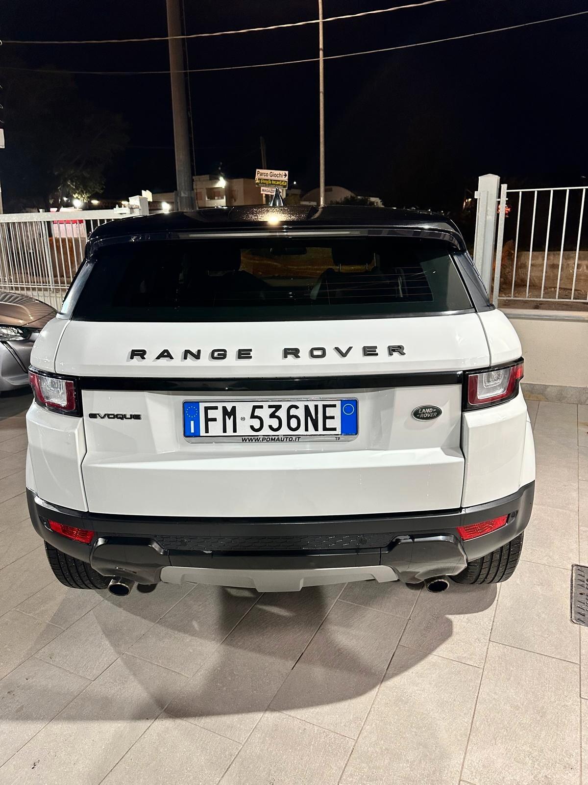 Land Rover Range Evoque 2.0 TD4 180 CV 5p. SE Dynamic